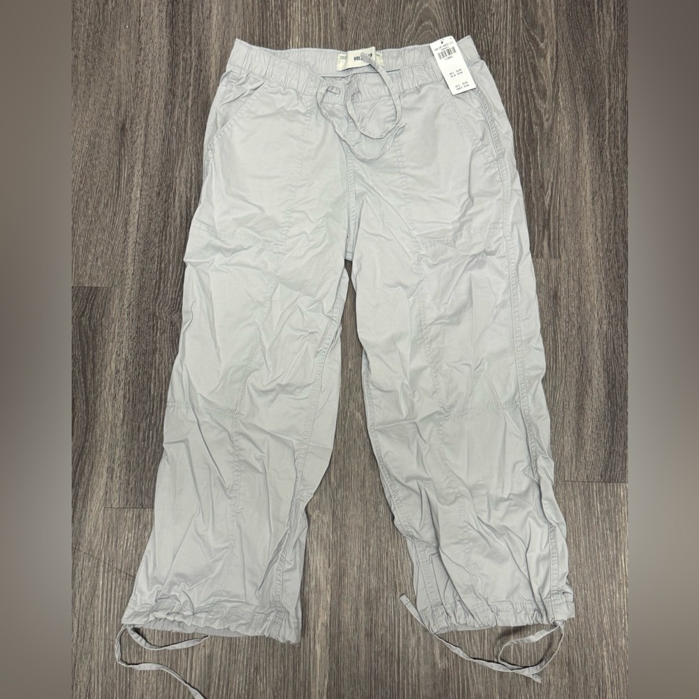 Hollister pants. still have tags. never worn.